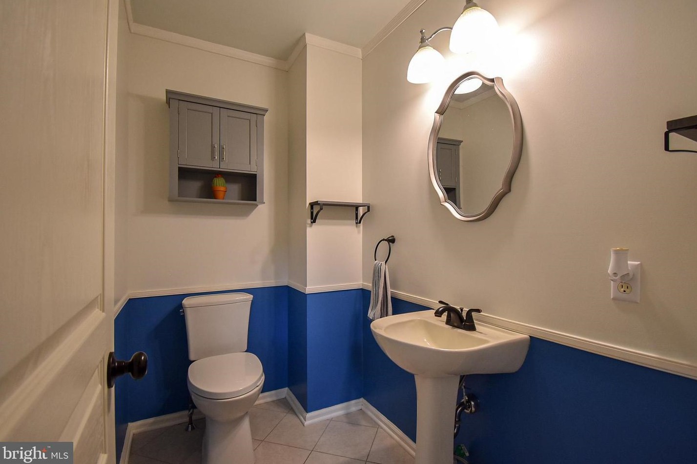 153 Waterford Ln, Reading PA 19606-9071 exterior