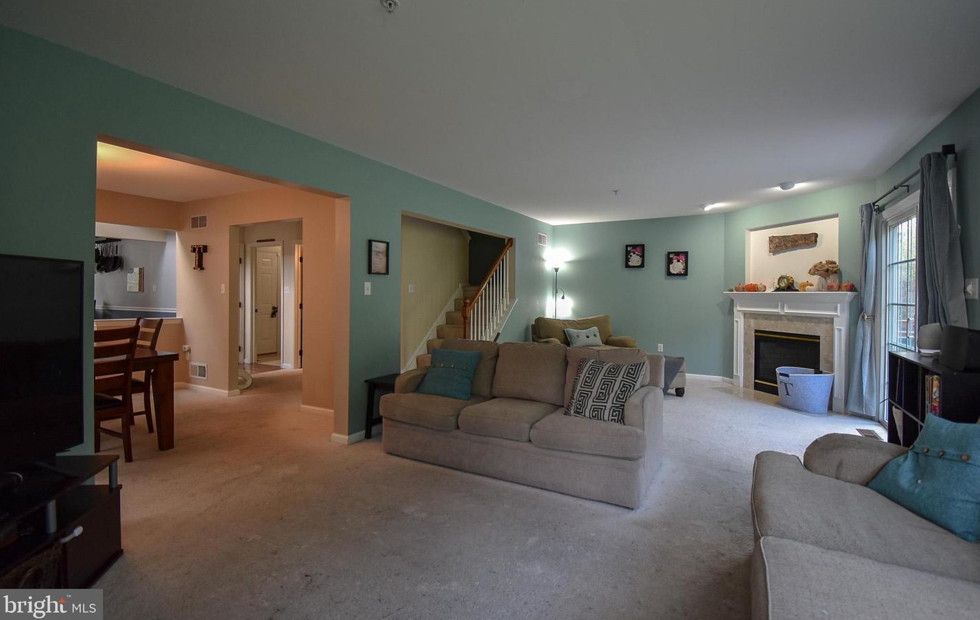 153 Waterford Ln, Reading PA 19606-9071 exterior