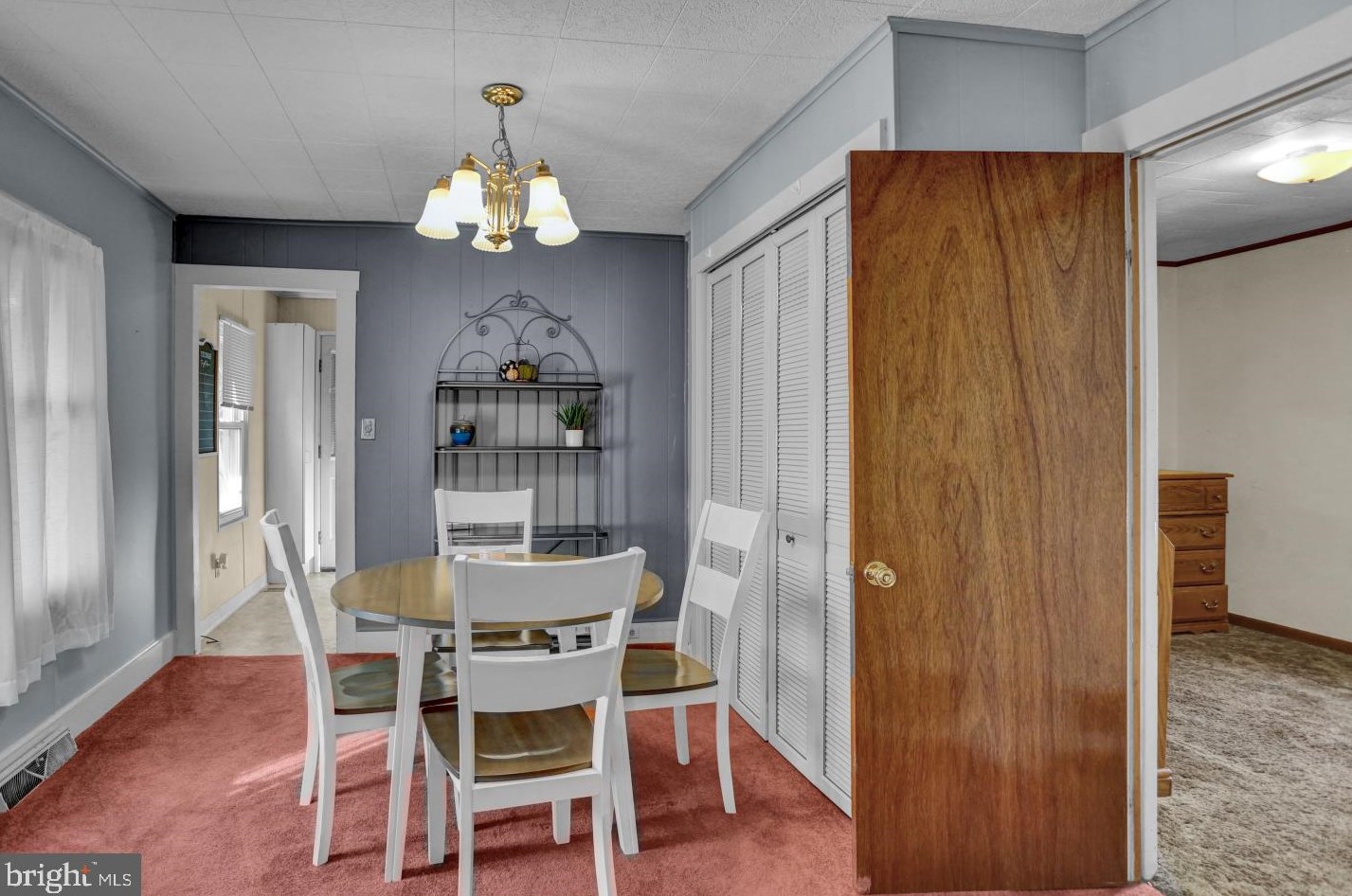1831 Portland Ave, Reading PA  19609-2022 exterior