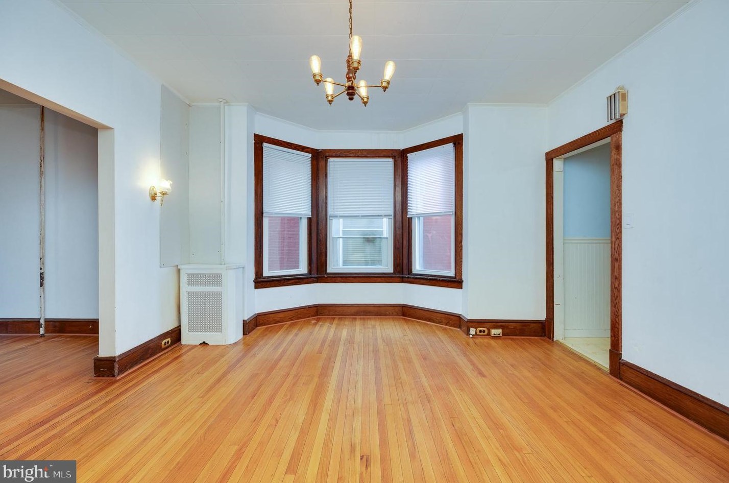 429 Fern Ave, Reading PA  19611-1907 exterior