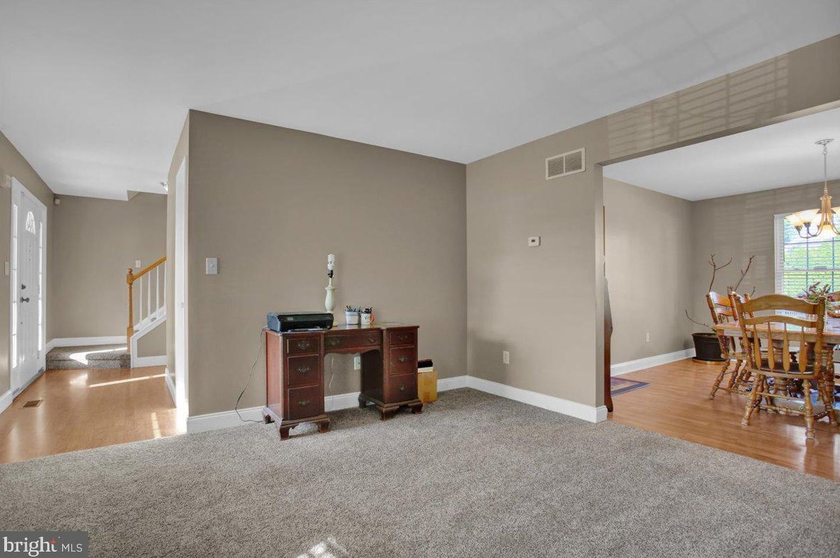 609 Tyler Dr, Reading PA  19605-1567 exterior