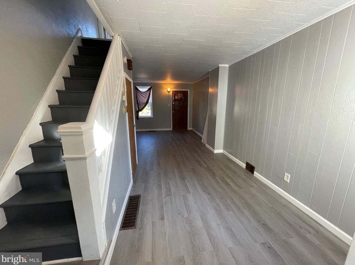 1264 Muhlenberg St, Reading PA  19602-2070 exterior
