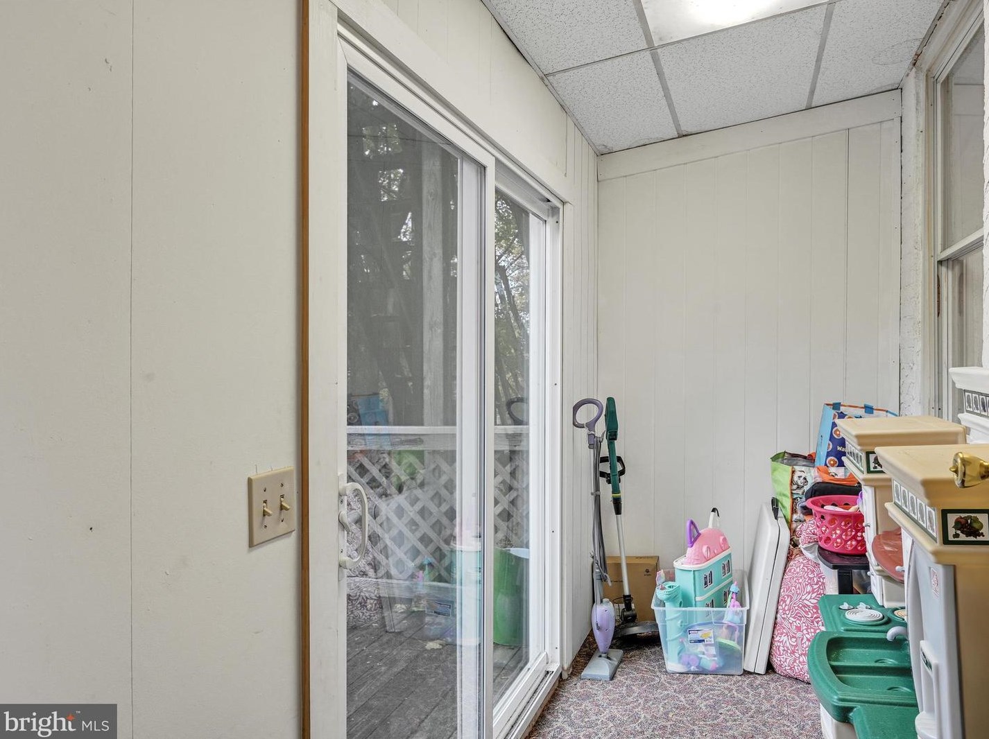 9 Madison St, Hummels Store PA  19540-1501 exterior