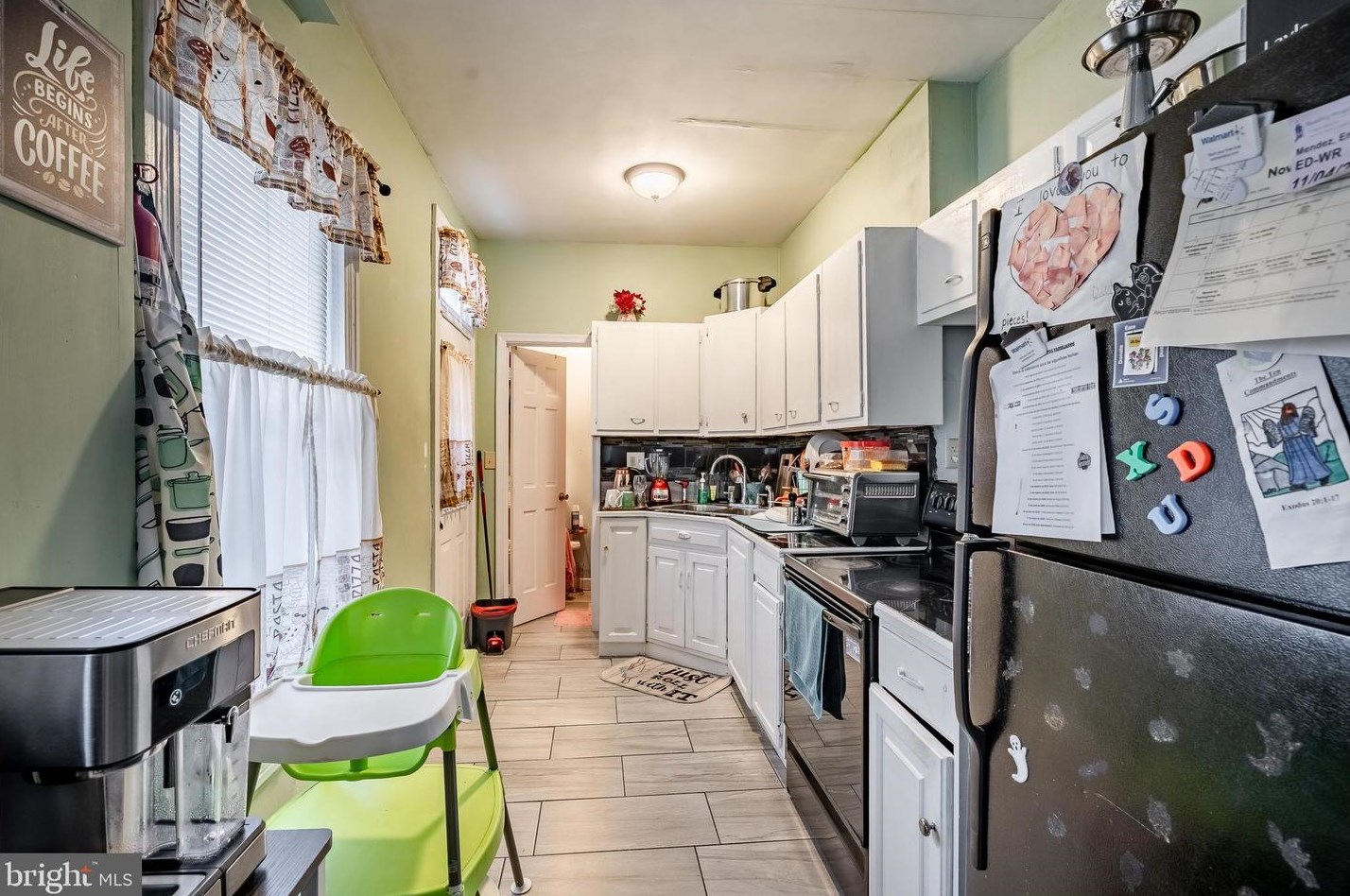 1155 Muhlenberg St, Reading PA  19602-2084 exterior