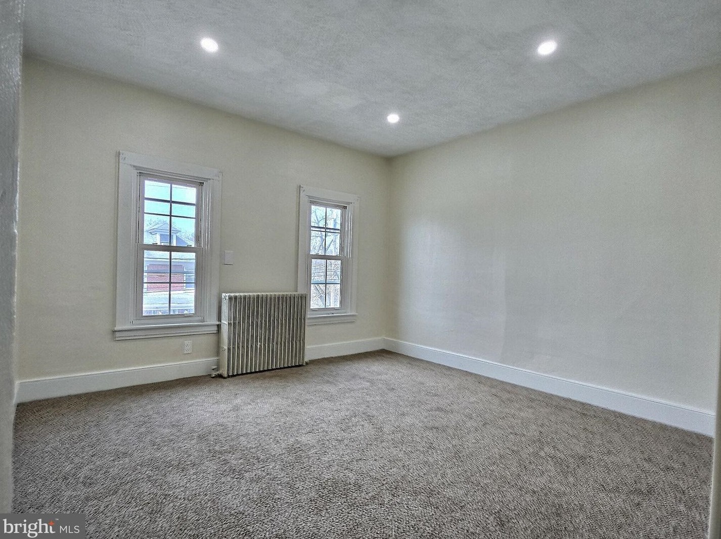 3003 Centre Ave, Reading PA  19605-2437 exterior