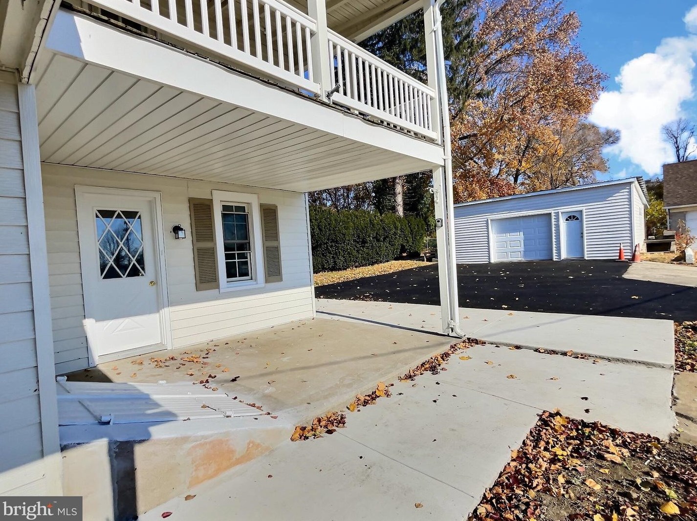 3003 Centre Ave, Reading PA  19605-2437 exterior