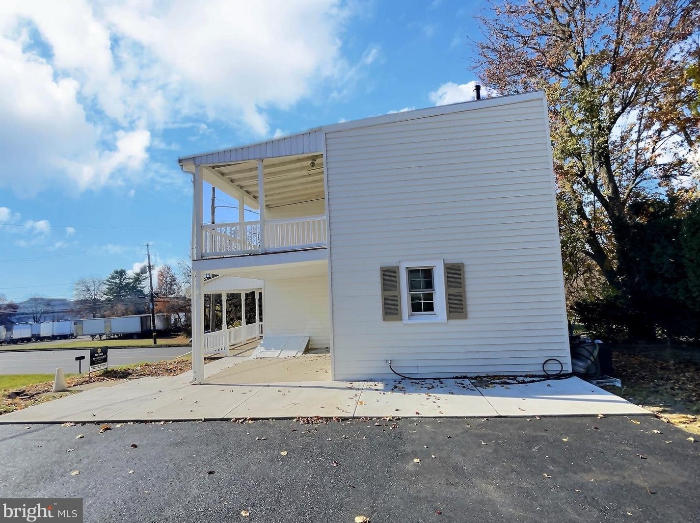 3003 Centre Ave, Reading PA  19605-2437 exterior