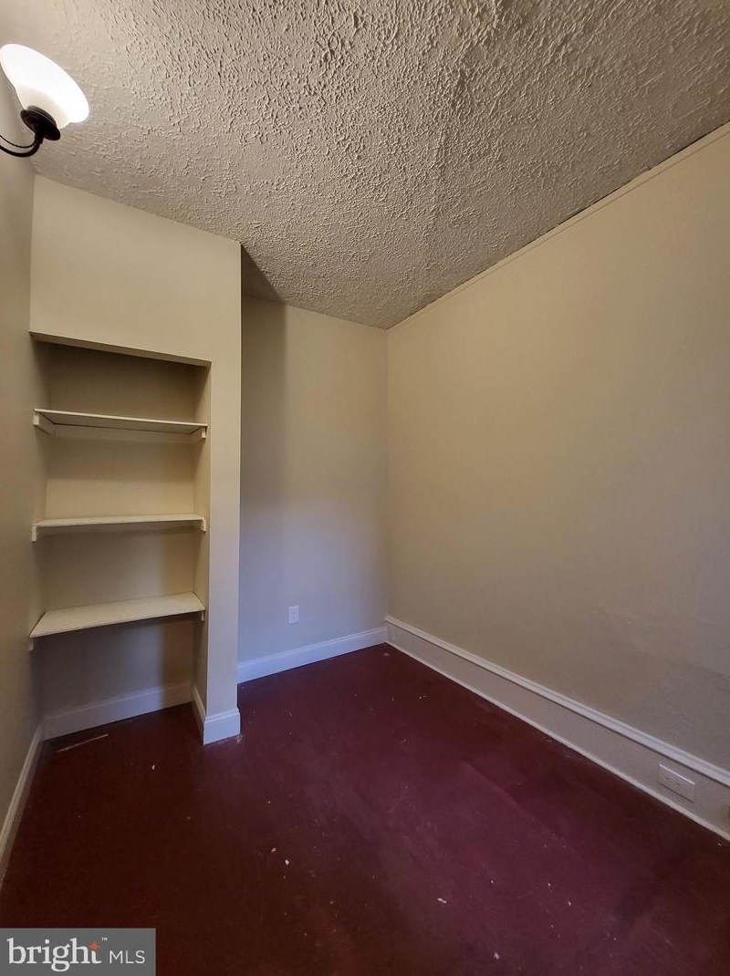 137 Walnut St, Reading PA  19607-2621 exterior