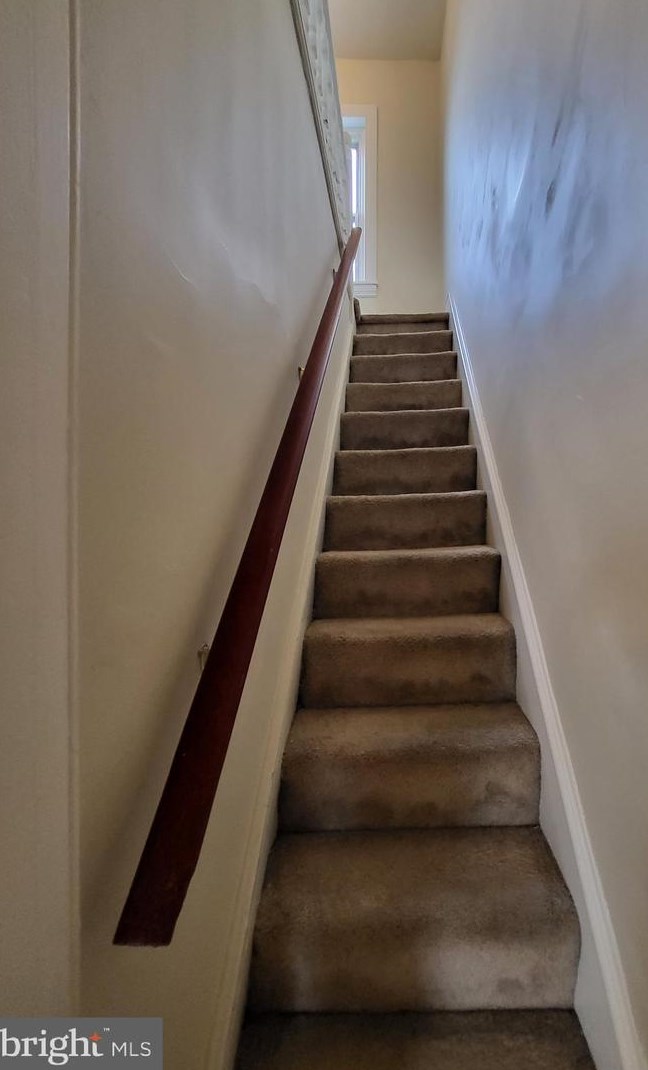 137 Walnut St, Reading PA  19607-2621 exterior