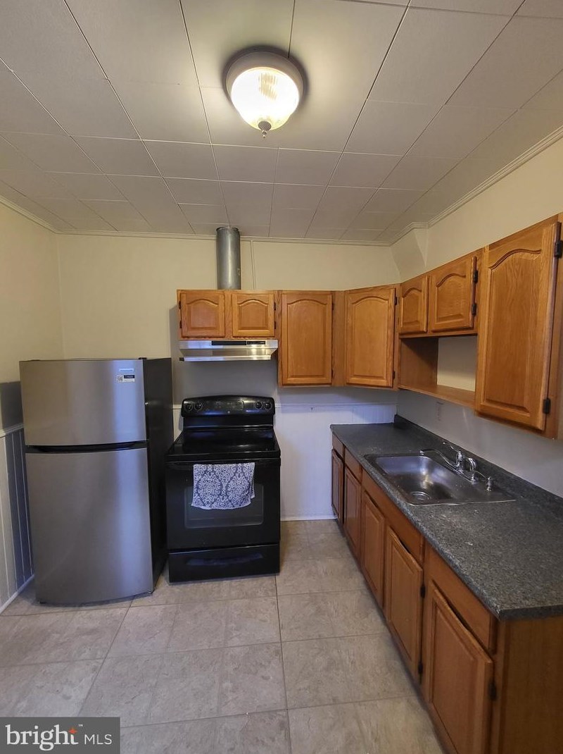 137 Walnut St, Reading PA  19607-2621 exterior