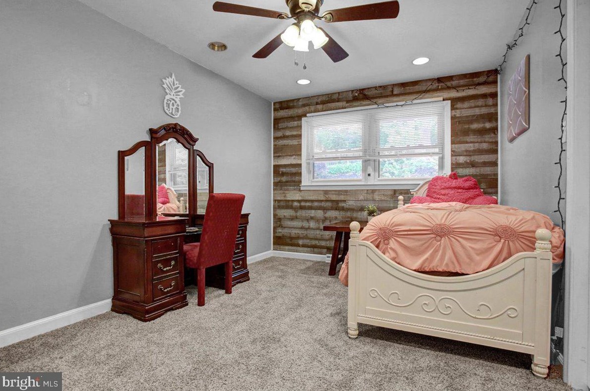 1835 Lorraine Rd, Reading PA  19604-1637 exterior