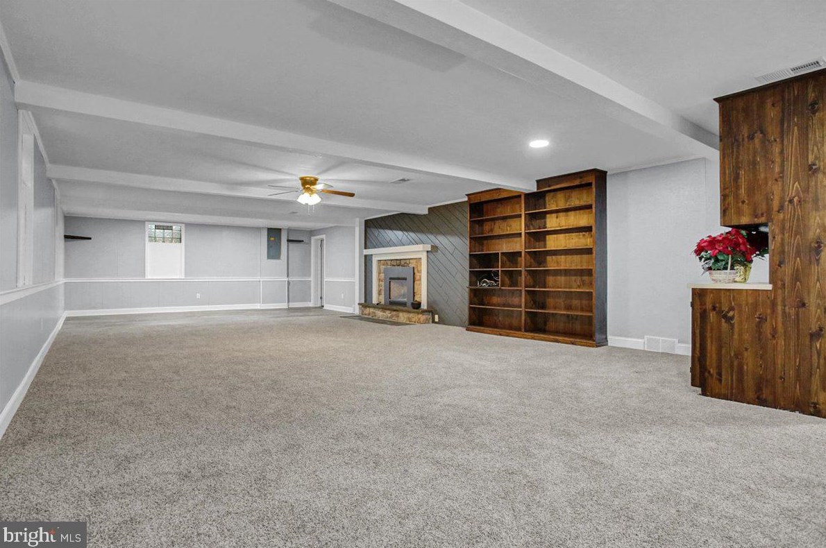 1835 Lorraine Rd, Reading PA  19604-1637 exterior