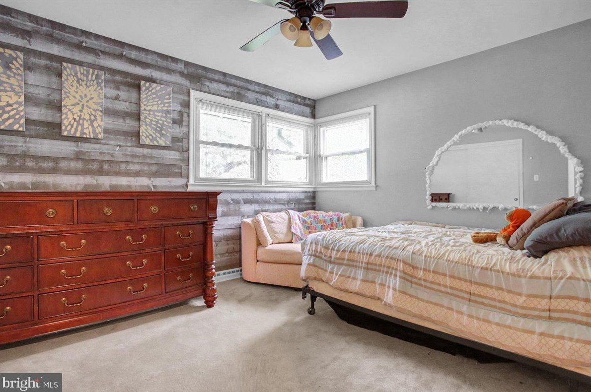 1835 Lorraine Rd, Reading PA  19604-1637 exterior