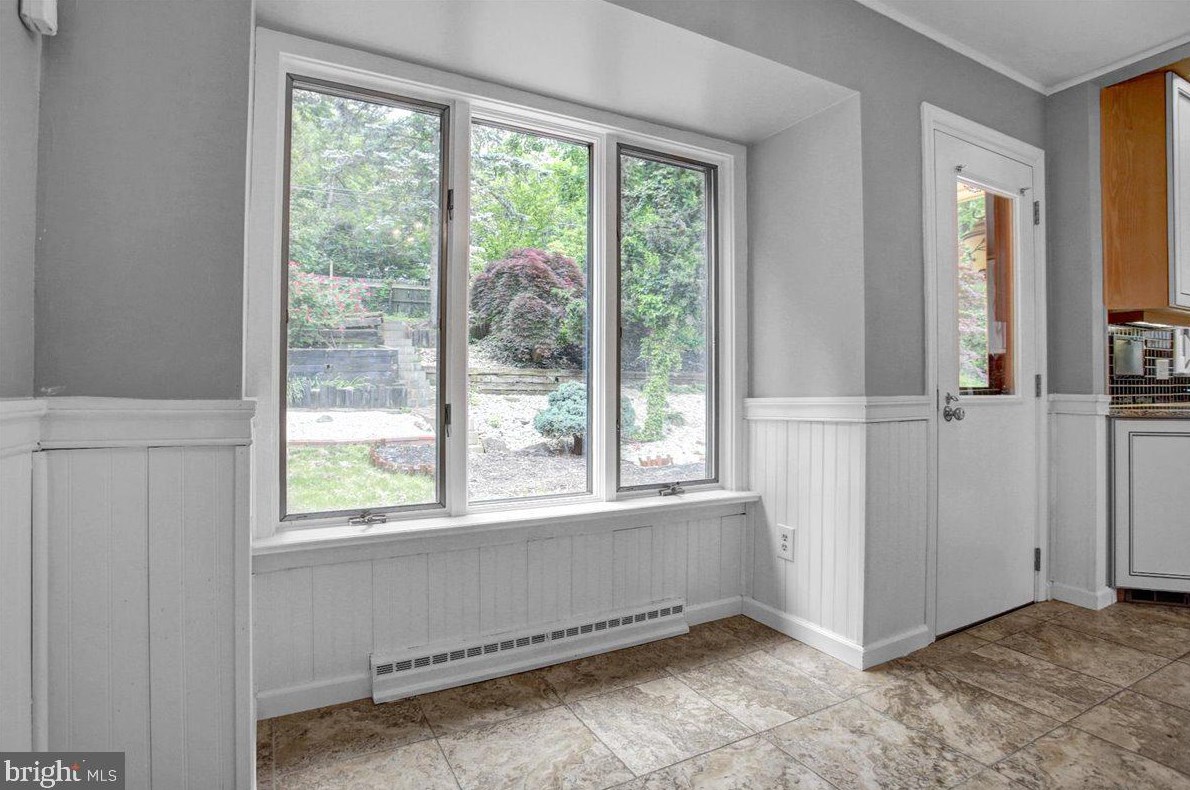 1835 Lorraine Rd, Reading PA  19604-1637 exterior