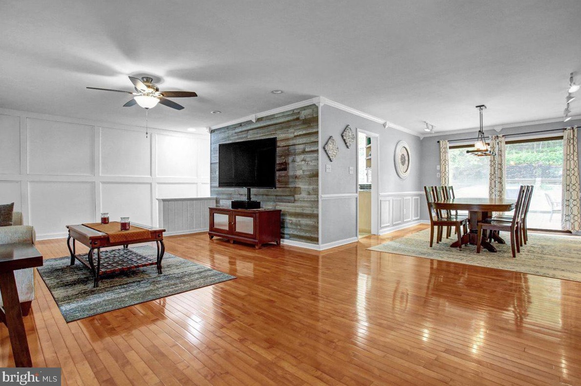1835 Lorraine Rd, Reading PA  19604-1637 exterior