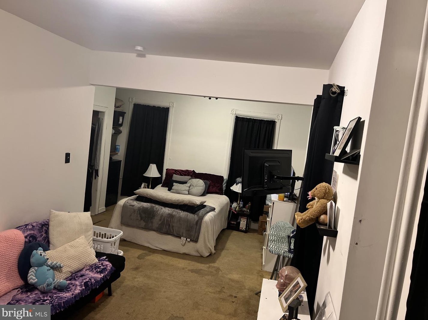 329 Pne St, Reading PA 19602-2367 exterior