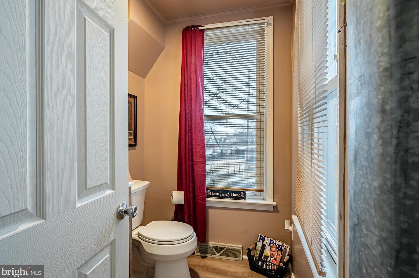 1243 Greenwich St, Reading PA  19604-2646 exterior