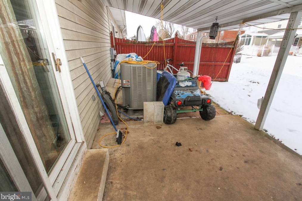 1905 Gring Dr, Reading PA  19610-1427 exterior
