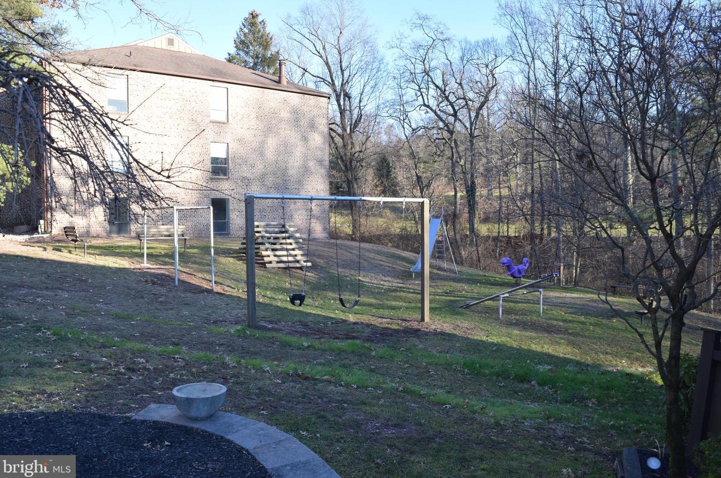 101 Burning Tree Ln, Reading PA  19607-3404 exterior