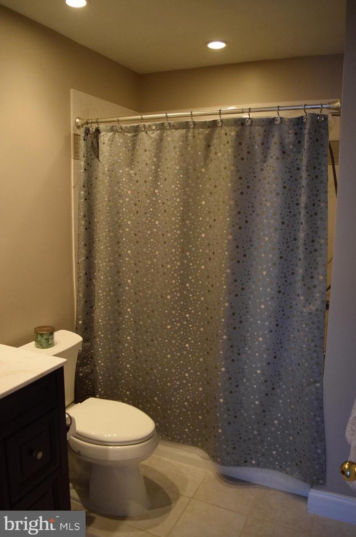 101 Burning Tree Ln, Reading PA  19607-3404 exterior