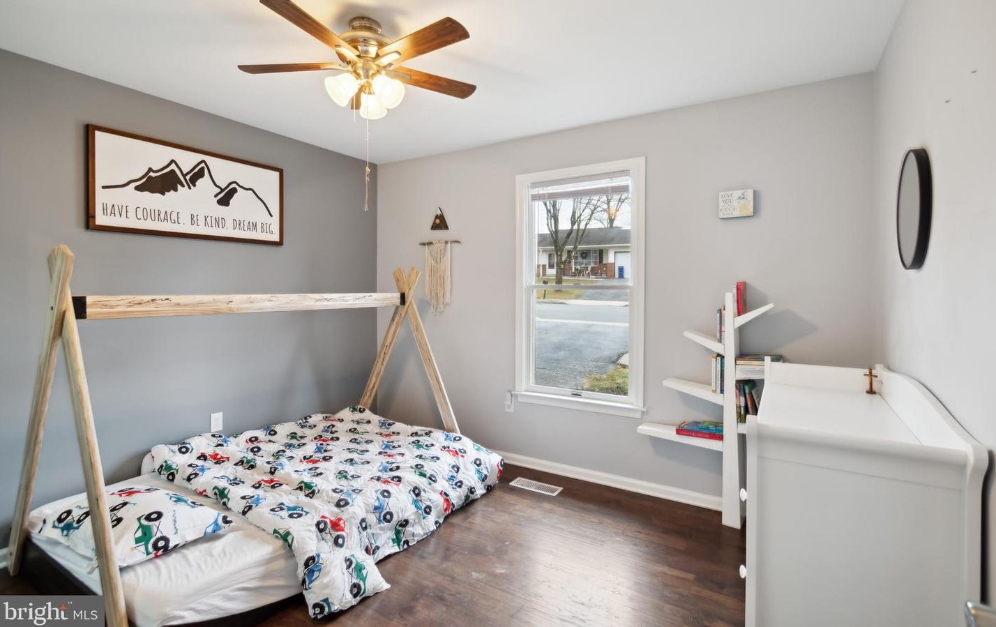 313 Ivy Ln, Douglassville PA  19518-1135 exterior