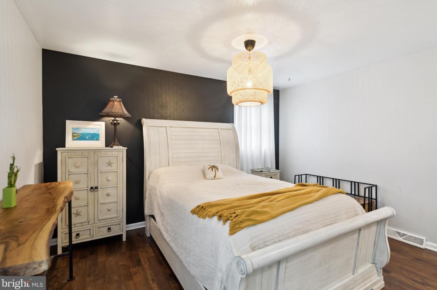 313 Ivy Ln, Douglassville PA  19518-1135 exterior