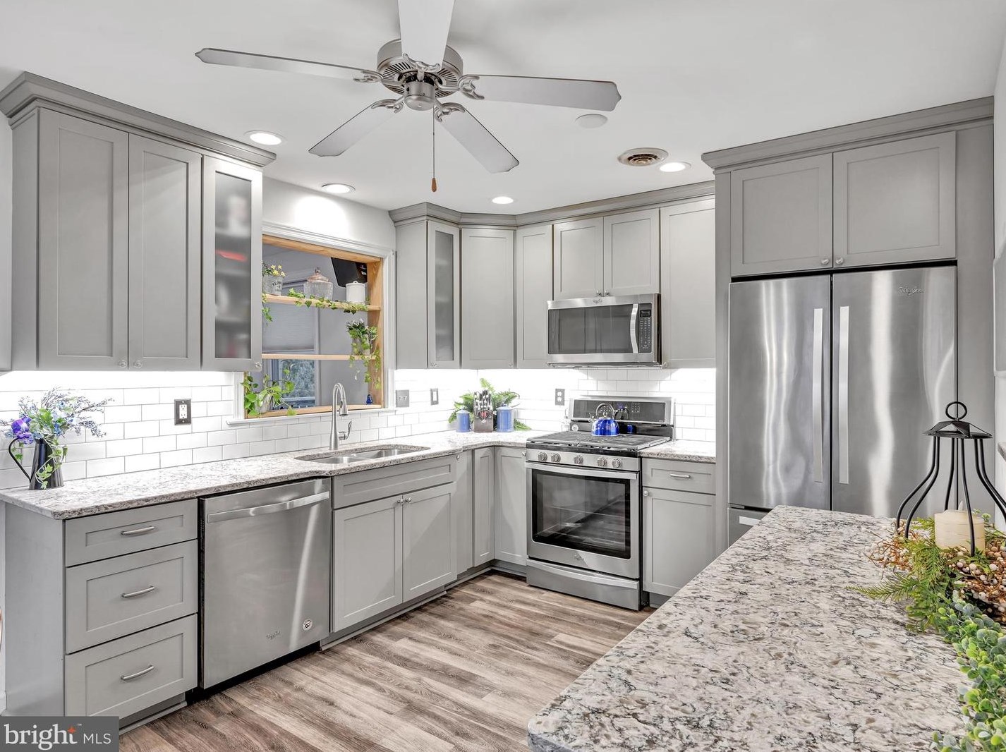 15 Ginna B Dr, Robesonia PA 19551-9668 exterior