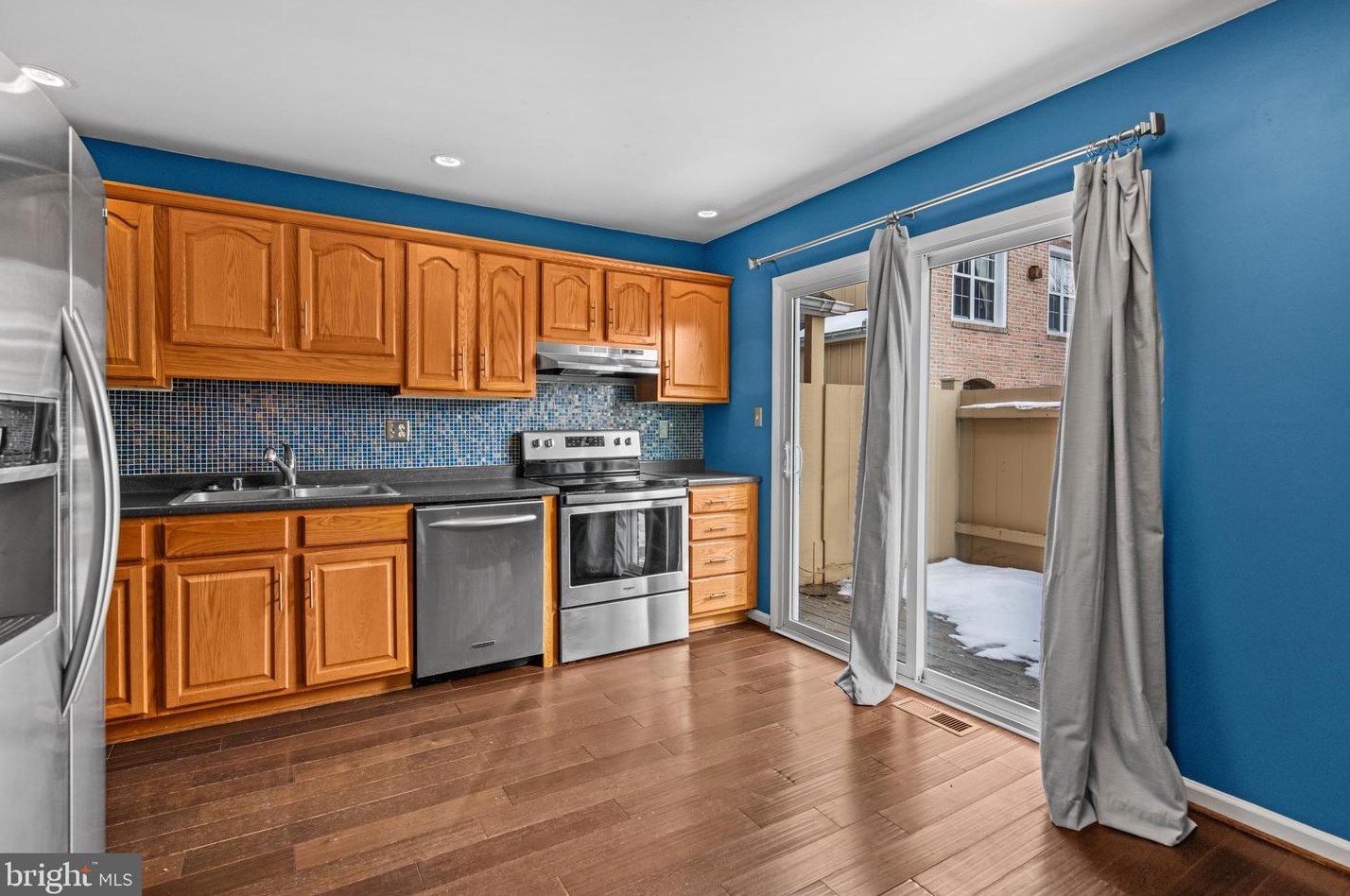 132 Medinah Dr, Reading PA  19607-3700 exterior