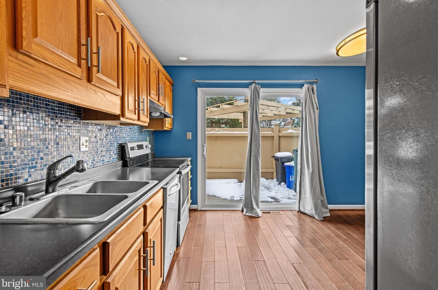 132 Medinah Dr, Reading PA  19607-3700 exterior