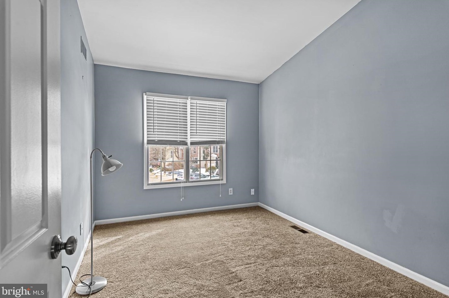 132 Medinah Dr, Reading PA  19607-3700 exterior