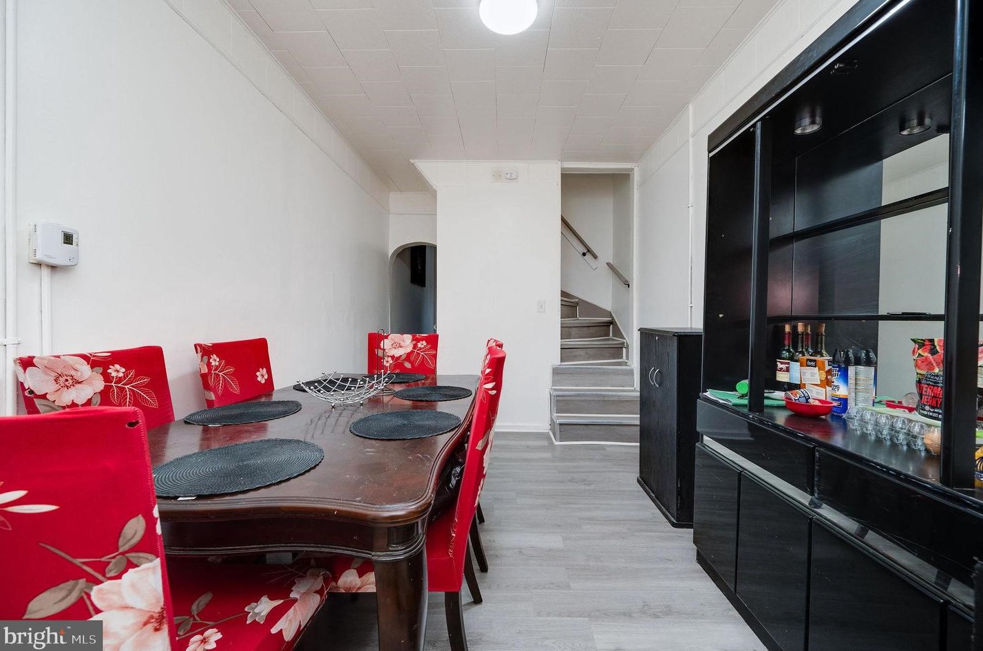 513 Maple St, Reading PA 19602-2560 exterior