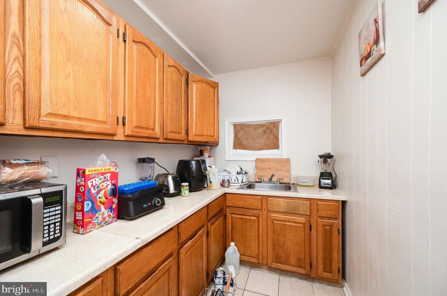 513 Maple St, Reading PA 19602-2560 exterior