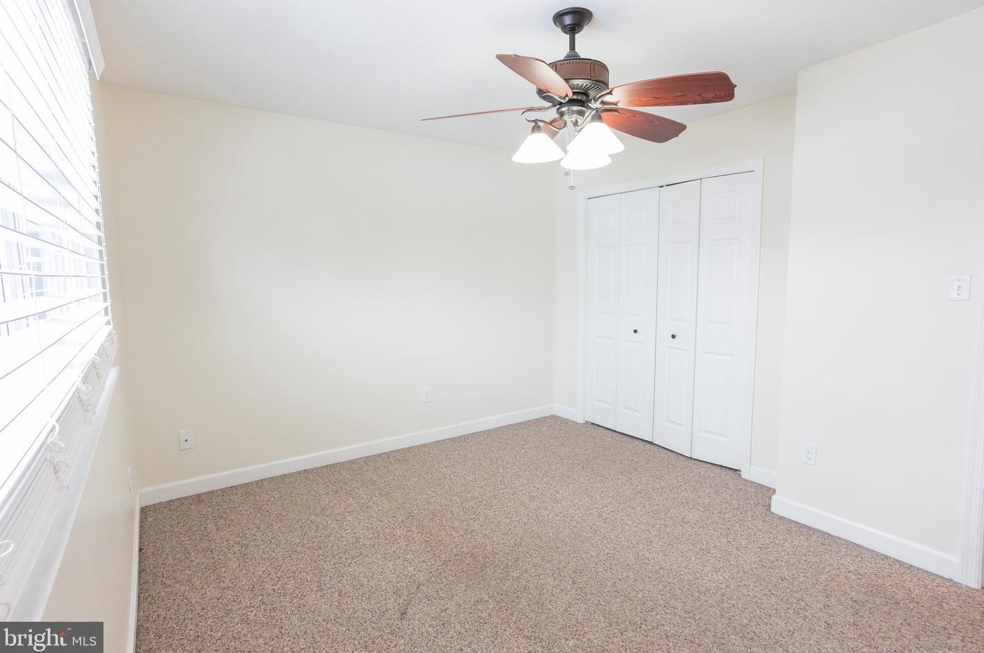 6 Overview Ct, Reading PA  19607-3023 exterior