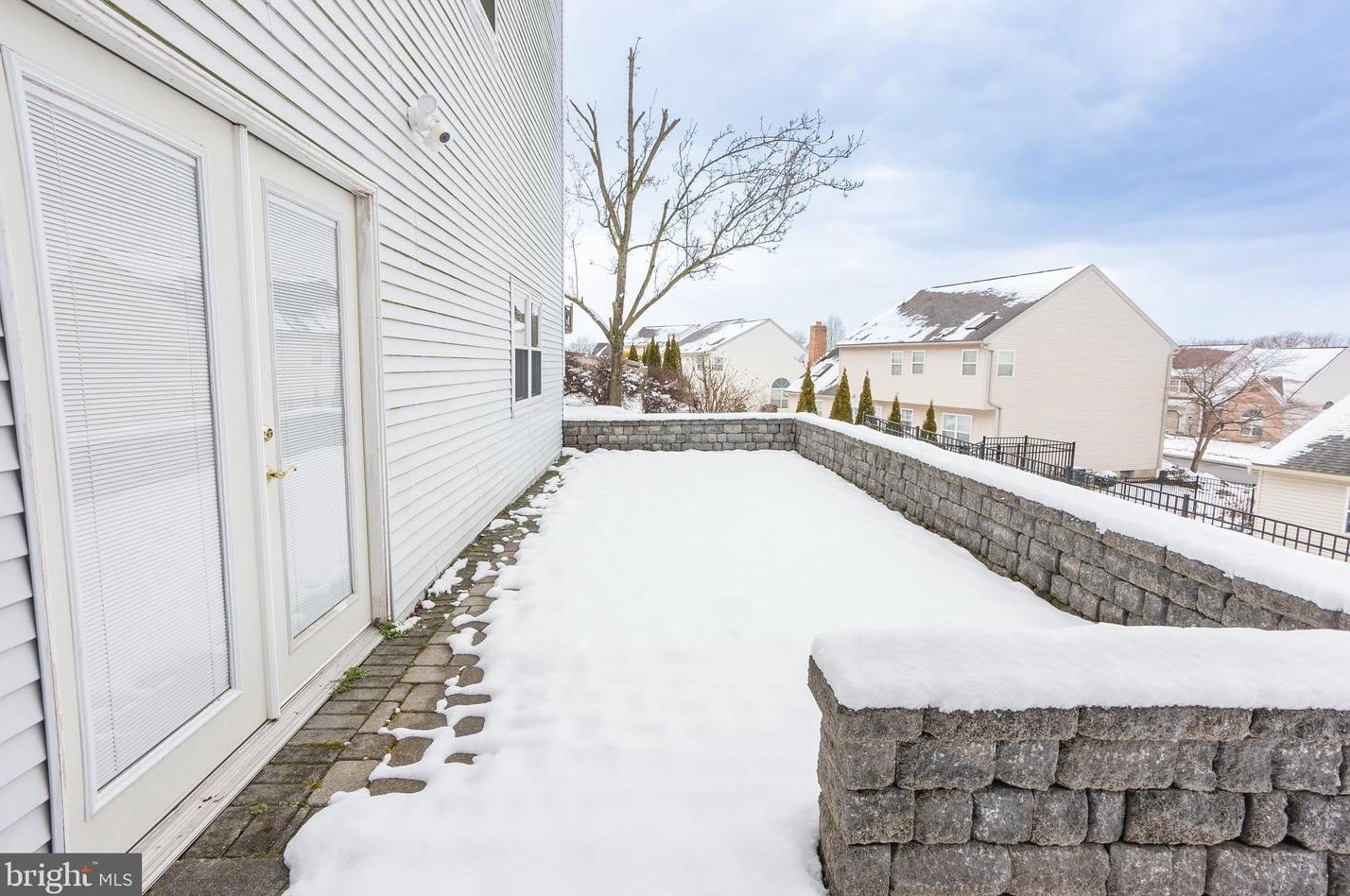 6 Overview Ct, Reading PA  19607-3023 exterior
