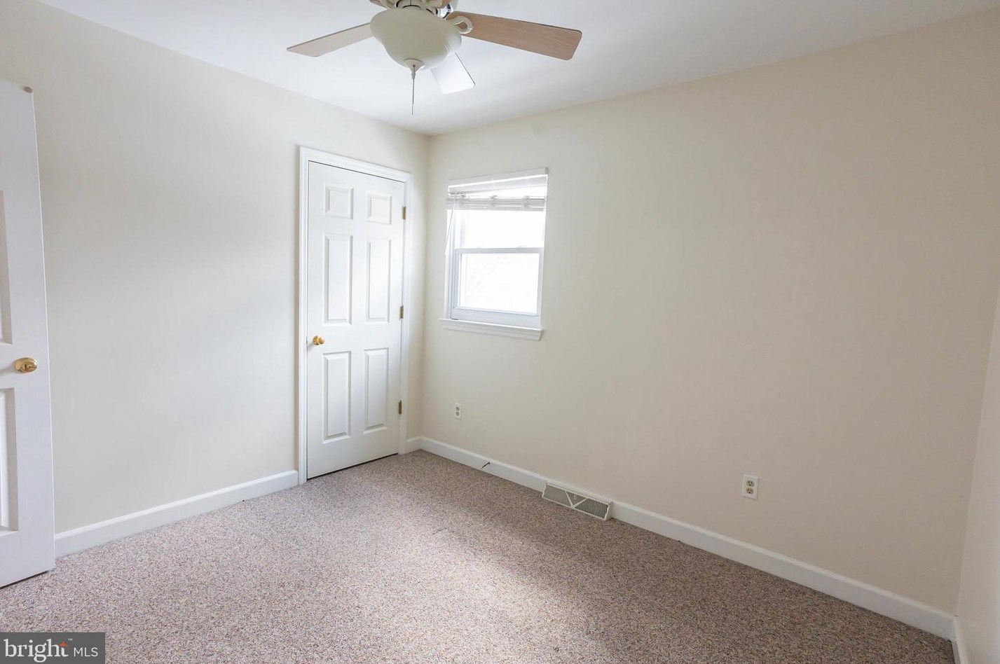 6 Overview Ct, Reading PA  19607-3023 exterior