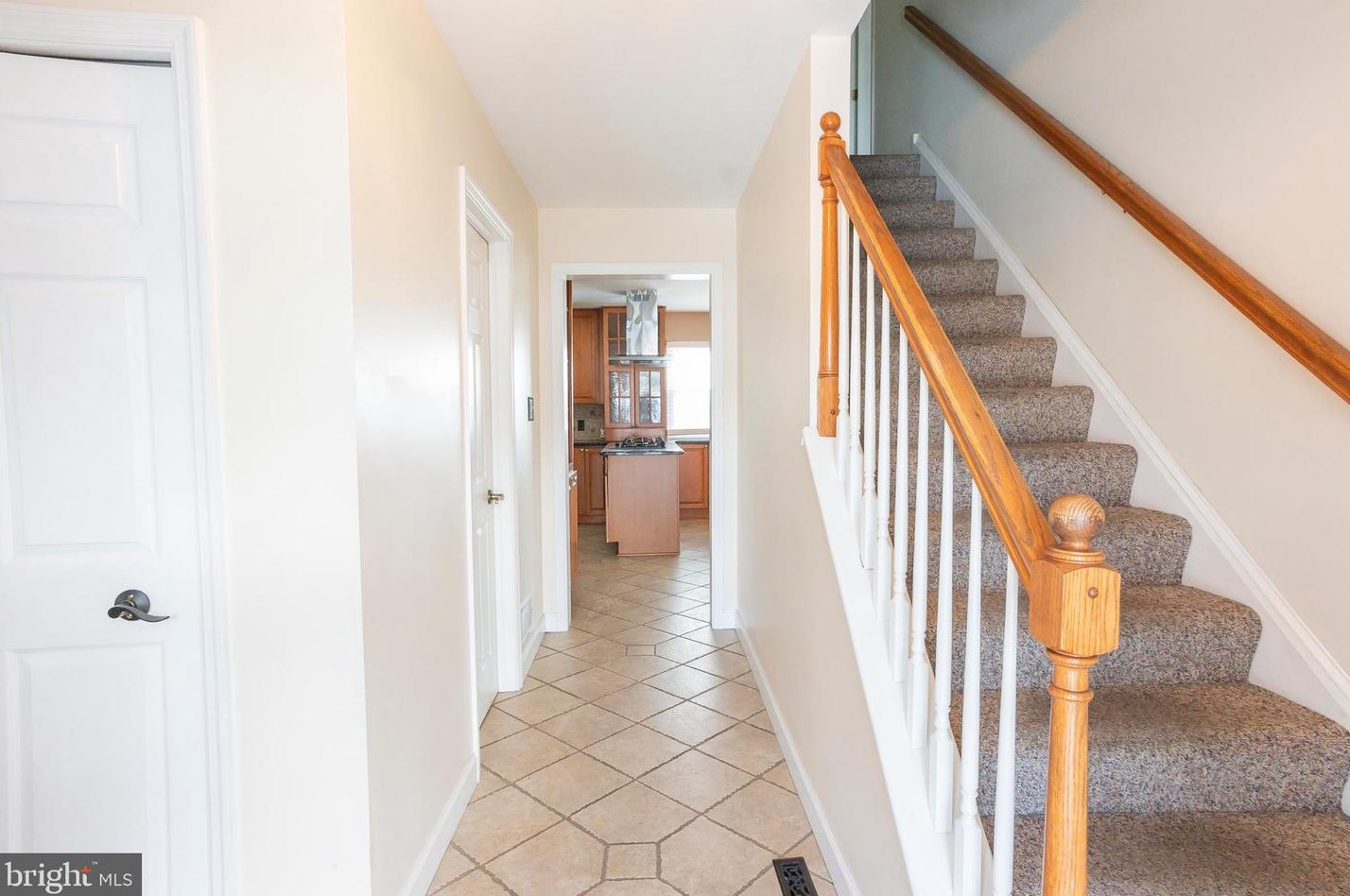 6 Overview Ct, Reading PA  19607-3023 exterior