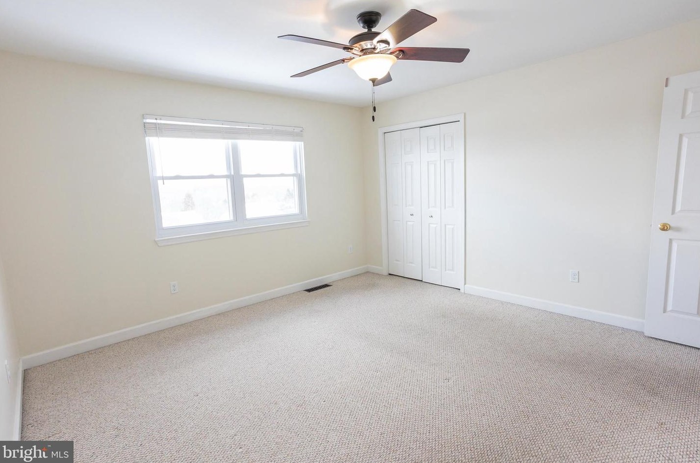 6 Overview Ct, Reading PA  19607-3023 exterior