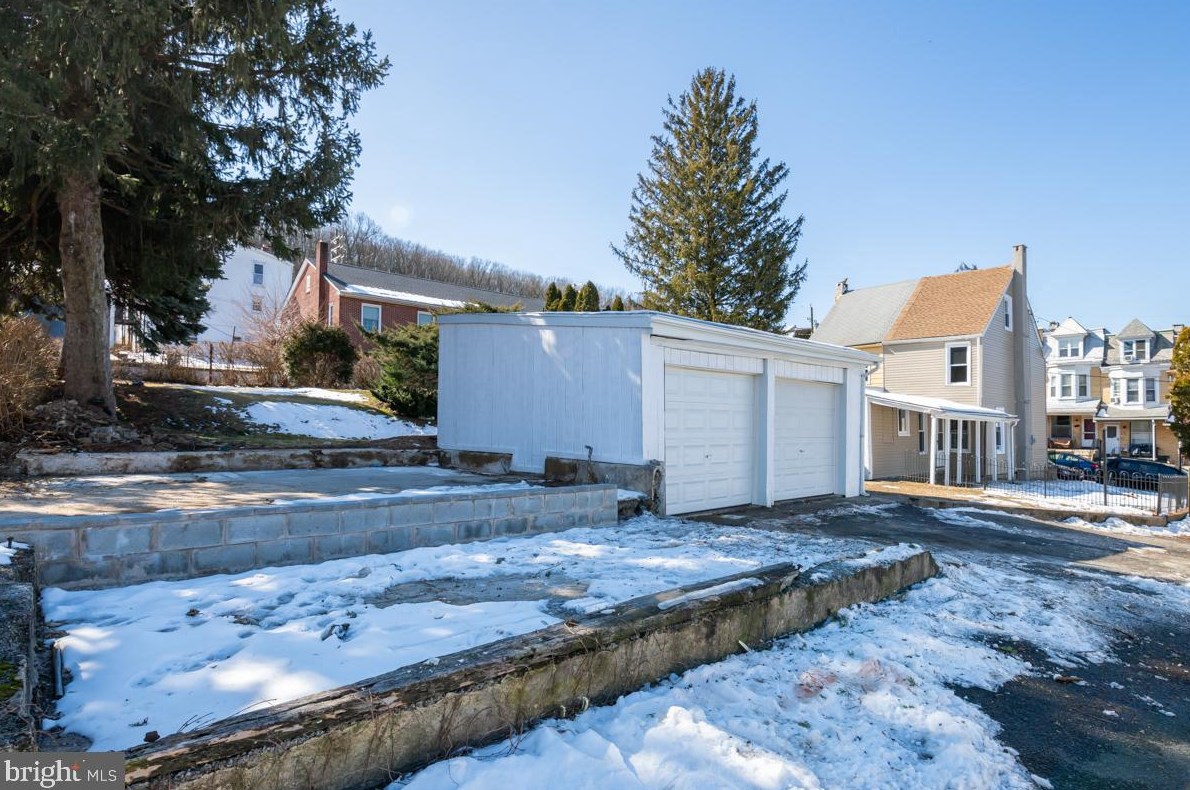 533 16th St, Reading PA  19606-2508 exterior