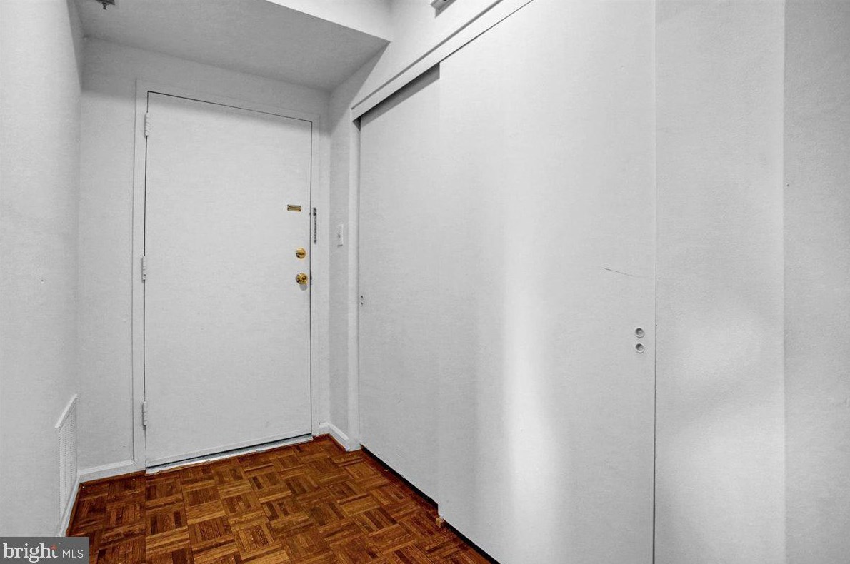 5 Fairway Rd, Reading PA  19607-3324 exterior