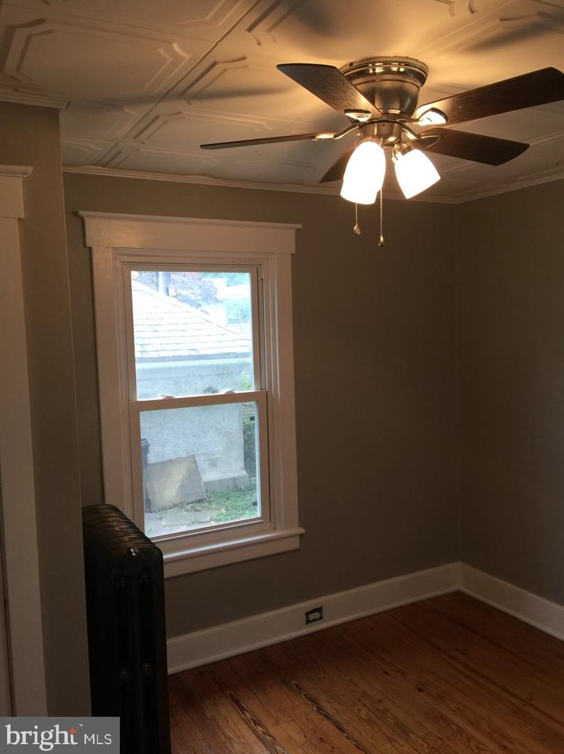 427 Carsonia Ave, Reading PA  19606-1508 exterior