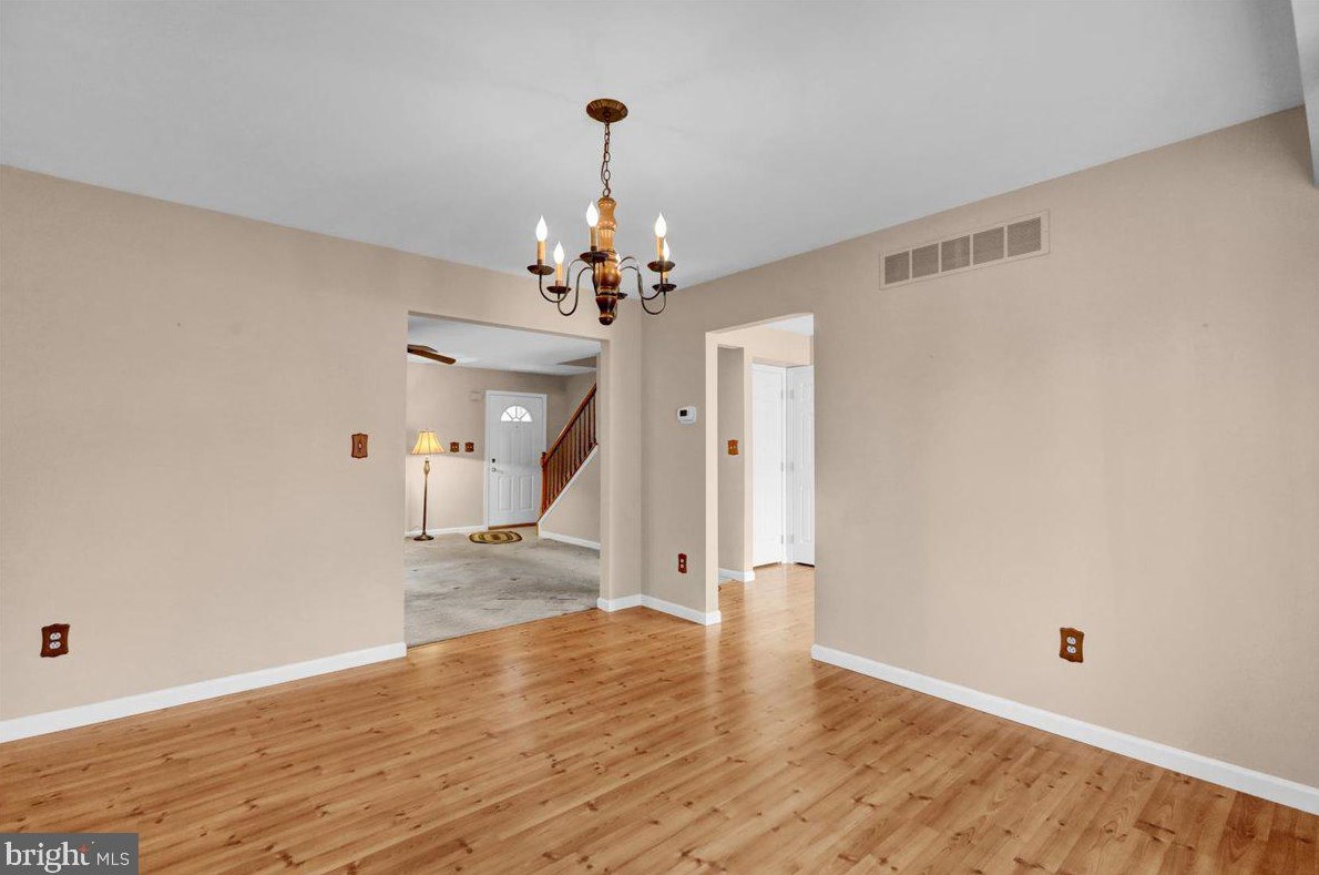 3414 Mohegan Dr, Reading PA  19608-8972 exterior