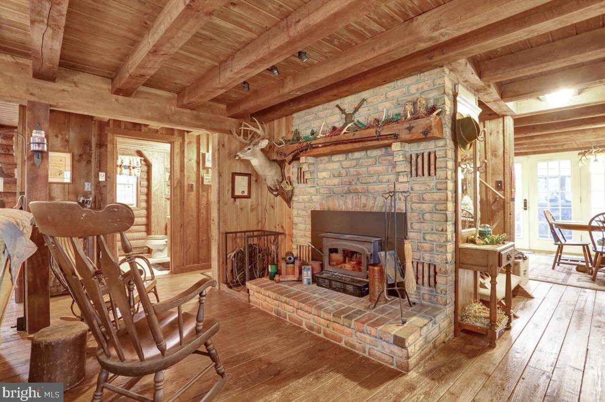 3537 Morgantown Rd, Hummels Store PA 19540-7923 exterior