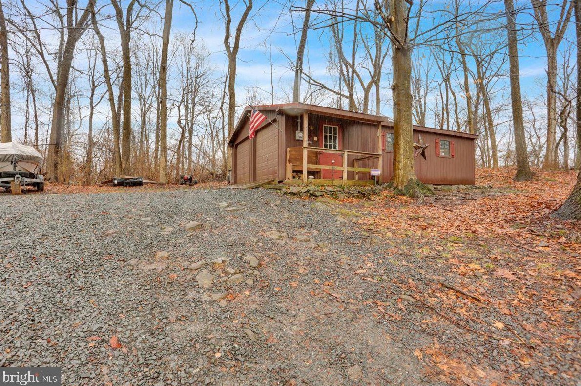 3537 Morgantown Rd, Hummels Store PA 19540-7923 exterior