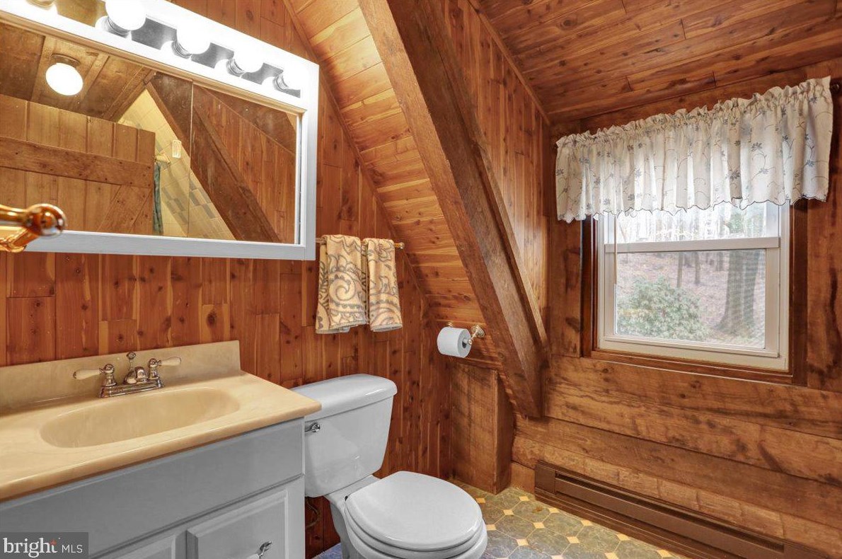 3537 Morgantown Rd, Hummels Store PA 19540-7923 exterior