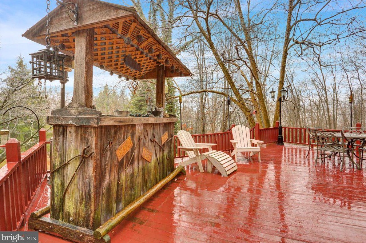 3537 Morgantown Rd, Hummels Store PA 19540-7923 exterior