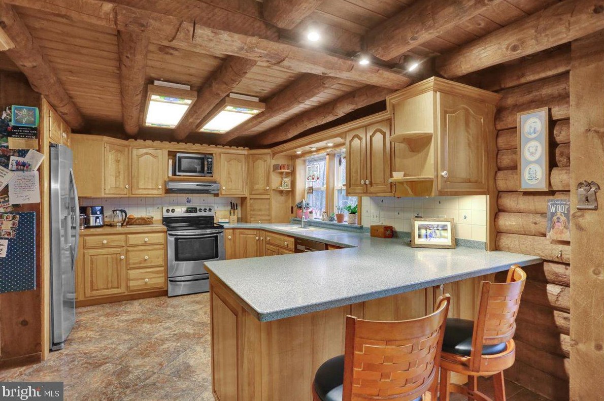 3537 Morgantown Rd, Hummels Store PA 19540-7923 exterior