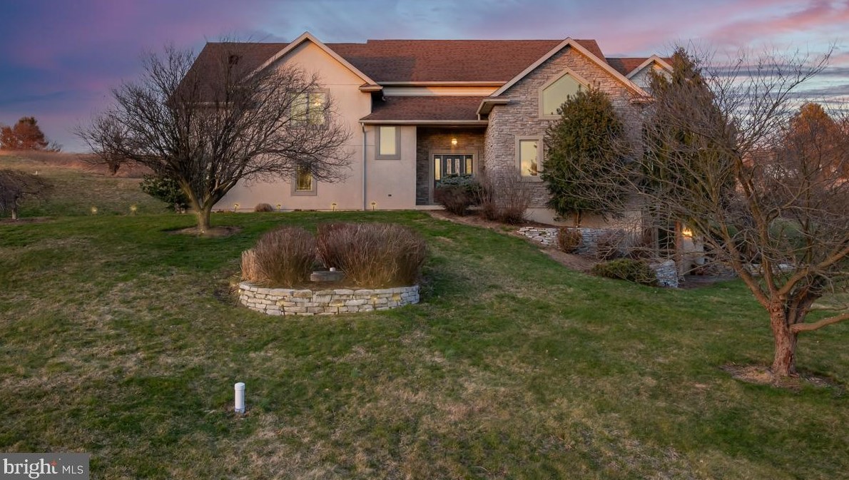 11 Starr Rd, Reading PA  19608-9717 exterior