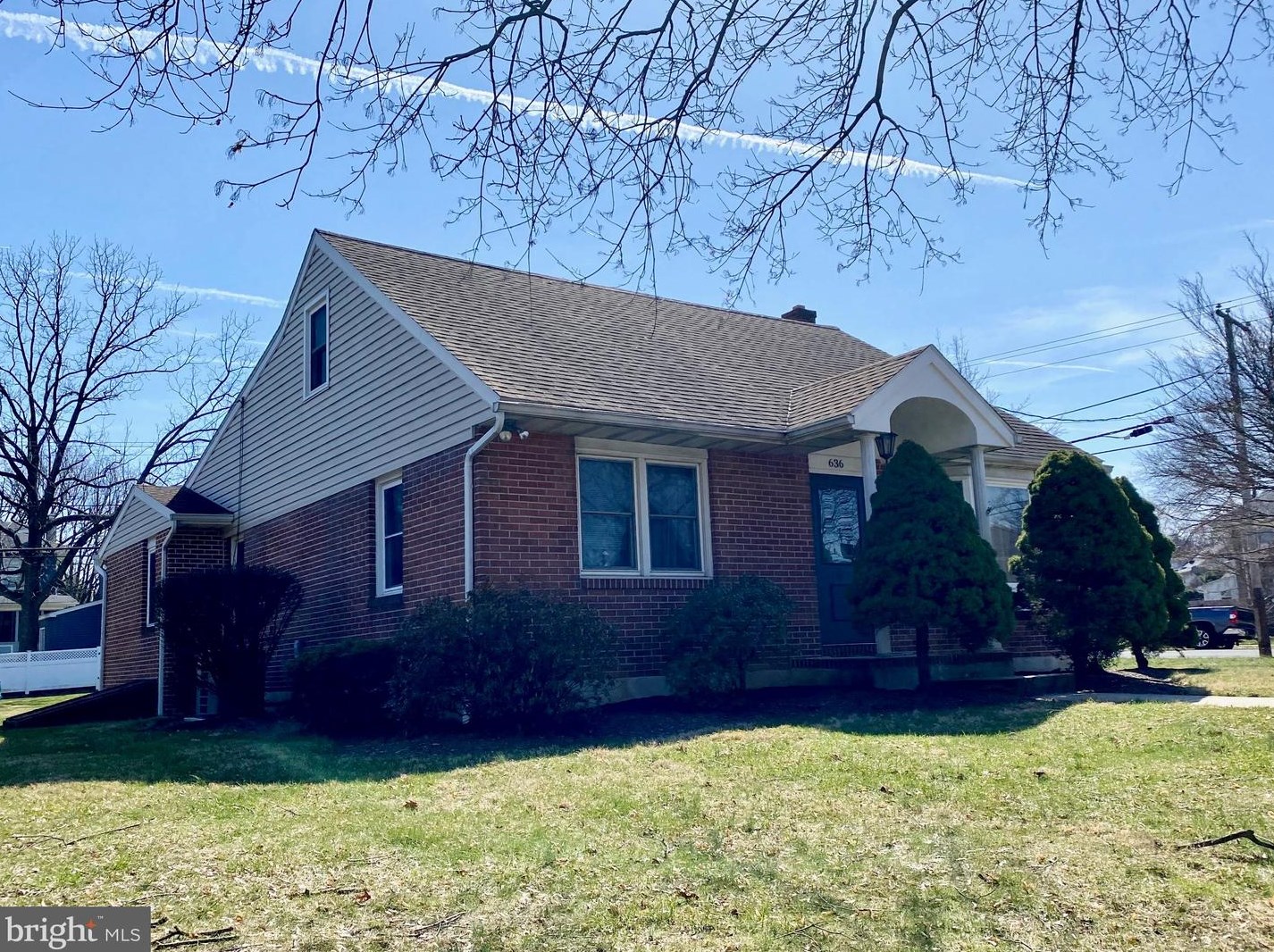 636 Wyomissing Blvd, Reading PA  19610-2268 exterior