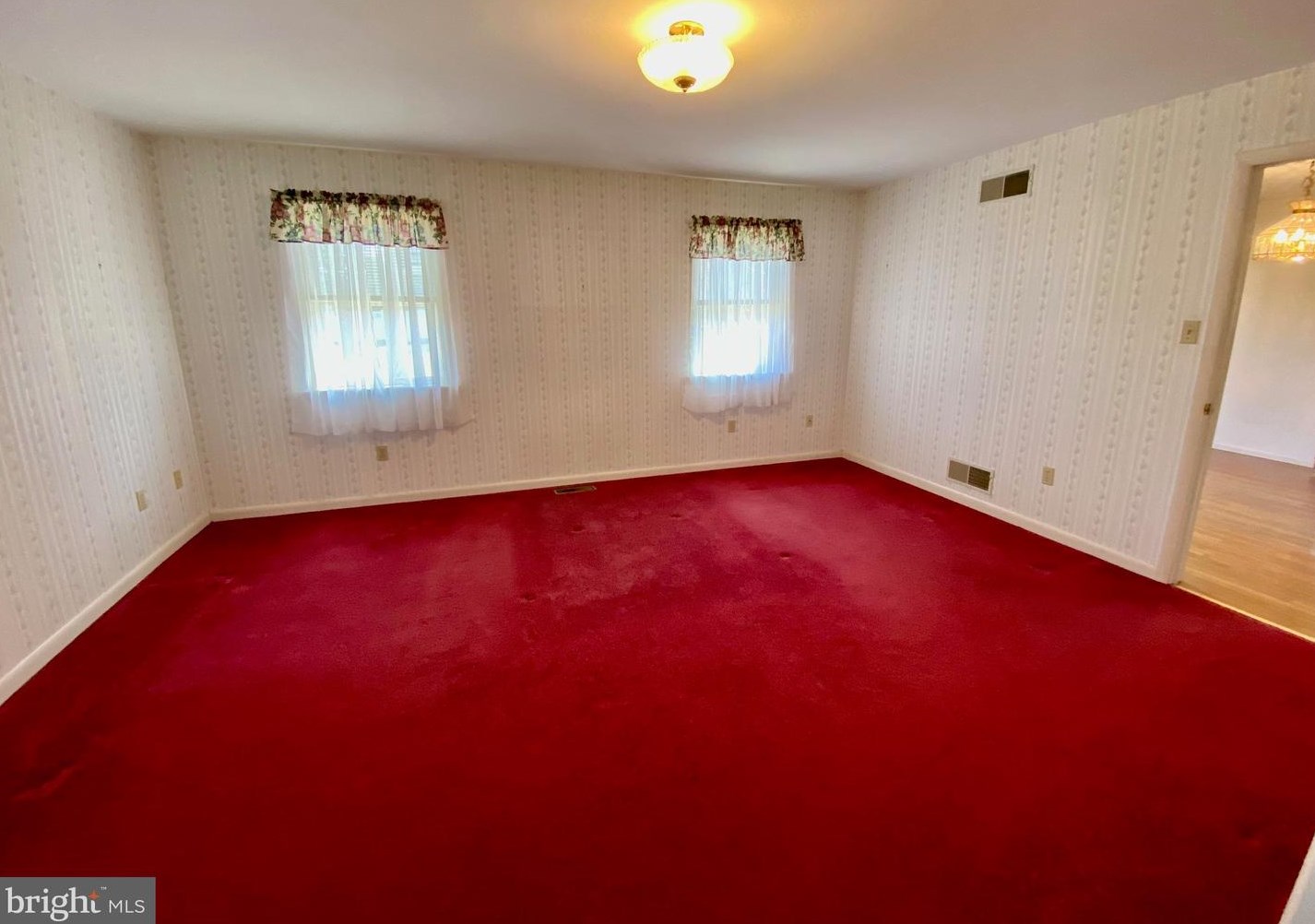 636 Wyomissing Blvd, Reading PA  19610-1759 exterior
