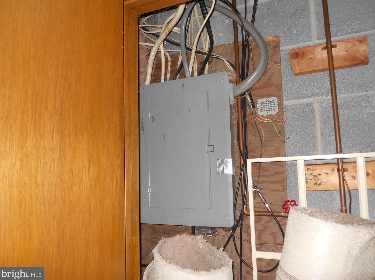 113 Medinah Dr, Reading PA 19607-3700 exterior